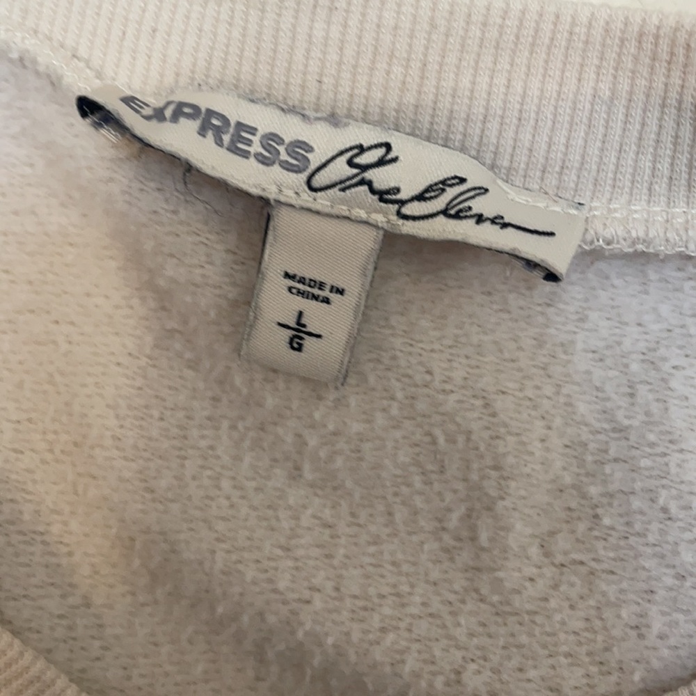 Express Sweater - Picture 3 of 5